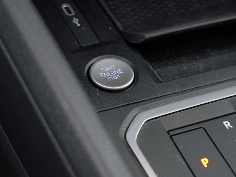 25 - Volkswagen VIC Caddy 2.0 tdi 122cv style dsg7