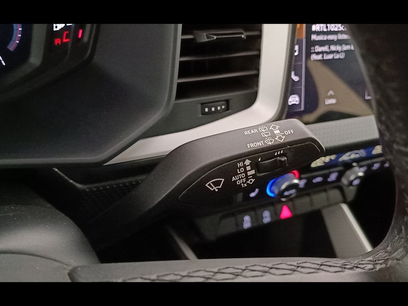 25 - Audi A1 sportback 25 1.0 tfsi