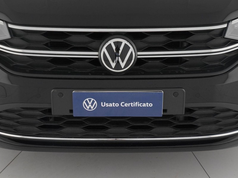 13 - Volkswagen Taigo 1.0 tsi 115cv life