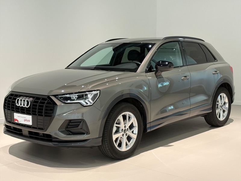 1 - Audi Q3 35 2.0 tdi business advanced s tronic