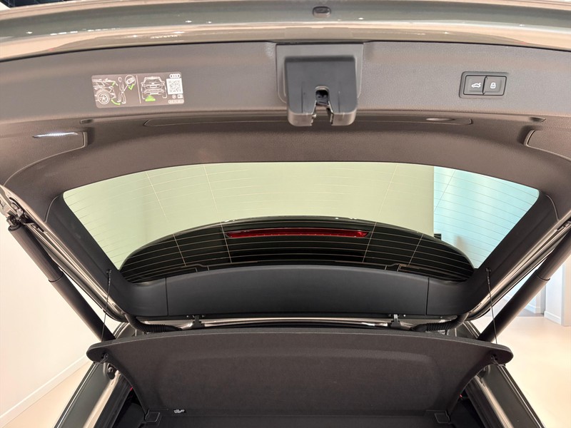 31 - Audi Q3 35 2.0 tdi business advanced s tronic