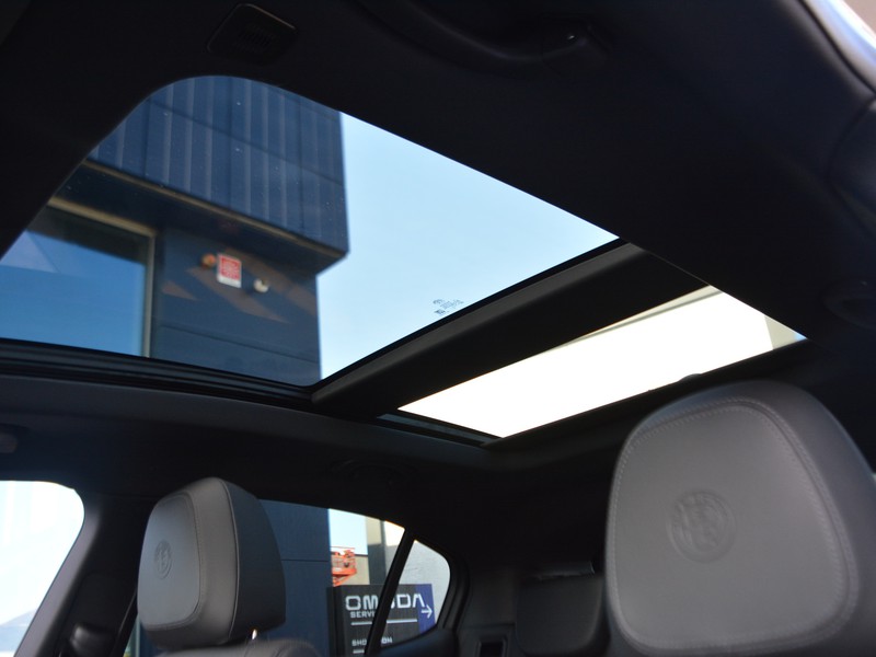 13 - Alfa Romeo Stelvio 2.2 turbo 210cv veloce q4 at8