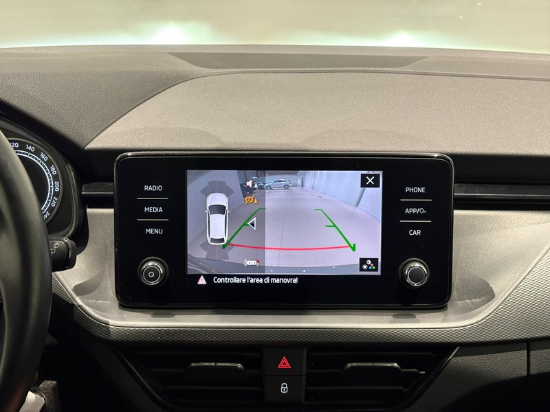 19 - Skoda Scala berlina 1.0 g-tec 90cv ambition