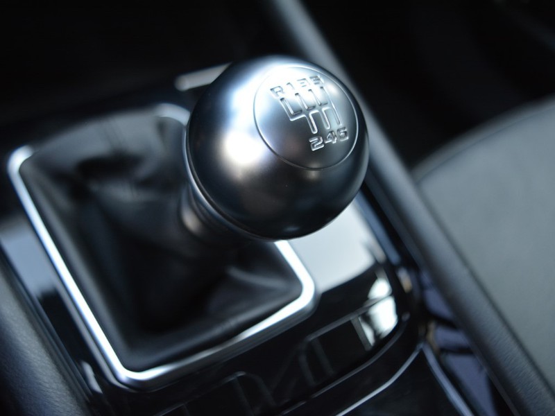 13 - Jeep Compass 1.6 multijet ii 130cv s 2wd