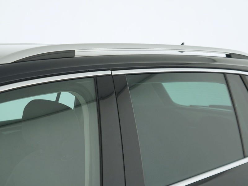 37 - Volkswagen Tiguan 1.5 tsi act 150cv elegance dsg
