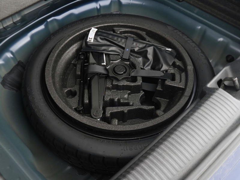 31 - Audi Q2 35 1.5 tfsi s line edition s tronic