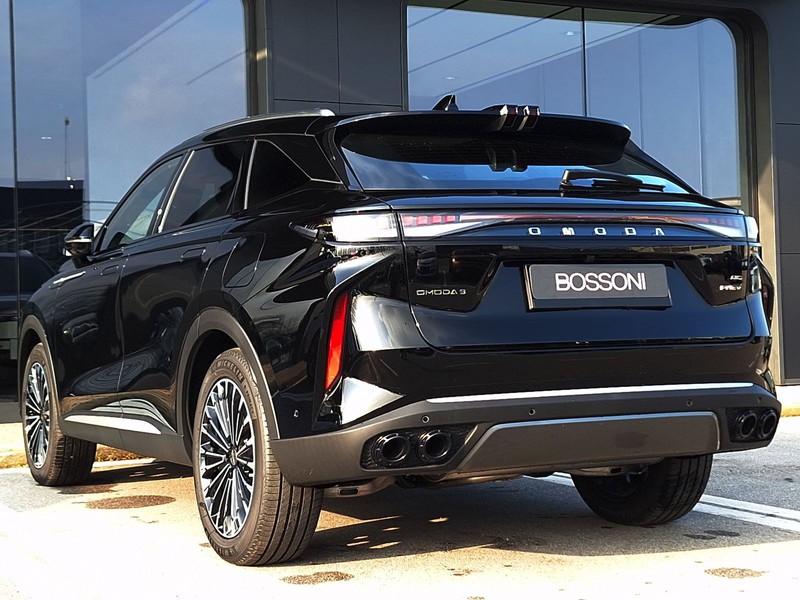 7 - Omoda 9 shs-p 1.5 tgdi plug-in hybrid premium i-awd dht3