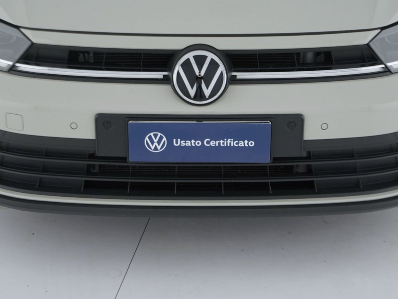 13 - Volkswagen Polo 1.0 tsi 95cv life dsg