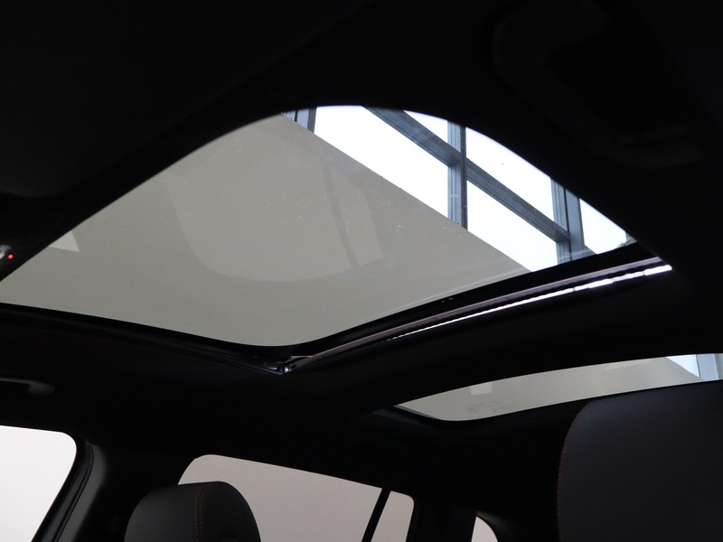 19 - Mercedes GLB 220 d amg line premium 4matic 8g-dct