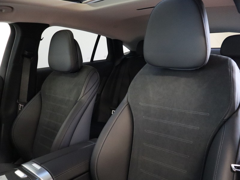 7 - Mercedes GLC coupe 300 de plug in hybrid amg line premium tech 4matic 9g-tronic