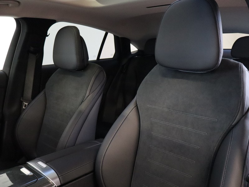 7 - Mercedes GLC coupe 220 d amg line premium 4matic 9g-tronic