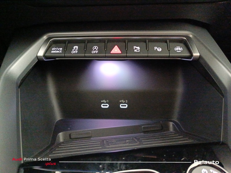 13 - Audi A3 sportback 2.0 tdi 150cv s line edition s tronic