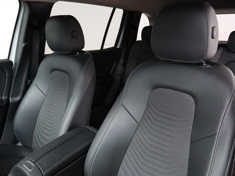 7 - Mercedes GLB 200 d progressive advanced plus 8g-dct