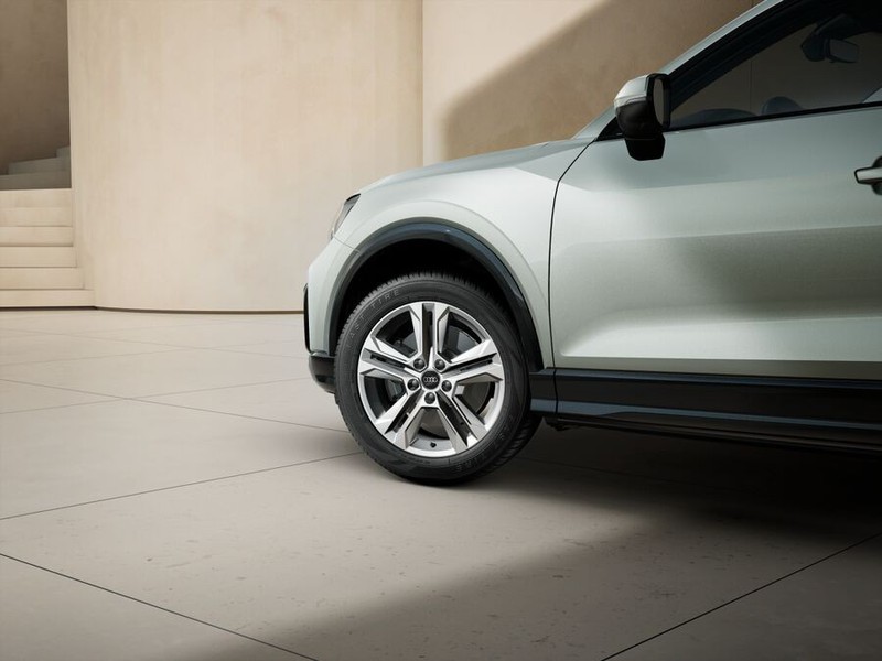 7 - Audi Q2 35 2.0 tdi business advanced s tronic
