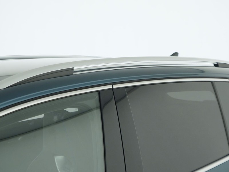 37 - Volkswagen Tiguan 2.0 tdi scr 150cv r-line dsg