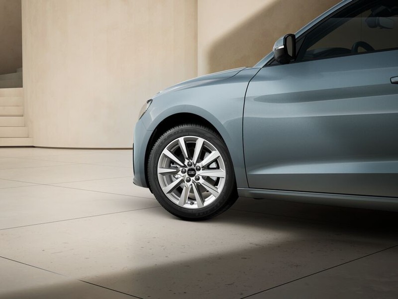 7 - Audi A1 sportback 30 1.0 tfsi 116cv business s tronic