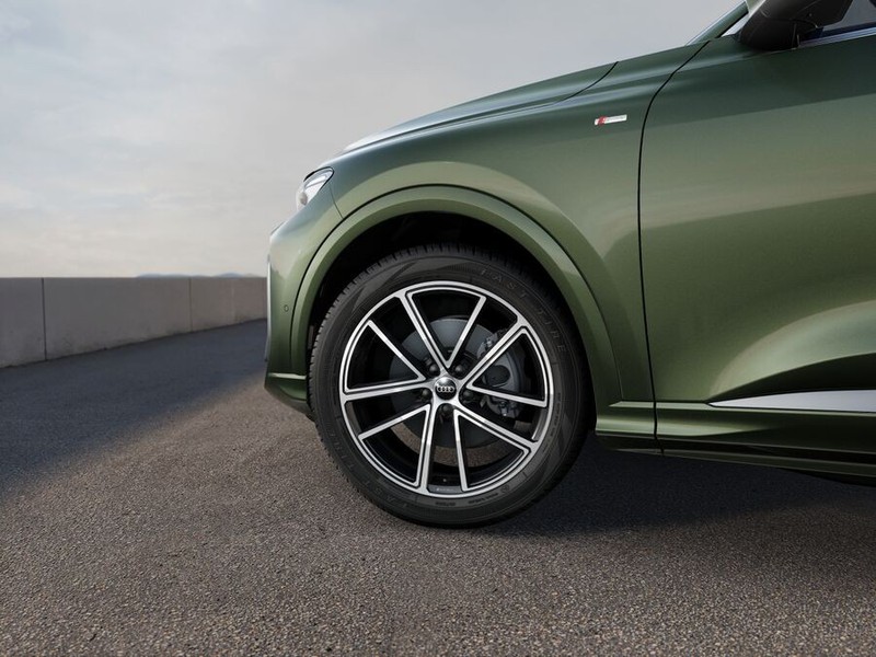 7 - Audi Q5 2.0 tdi mhev+ 204cv s line edition quattro s tronic