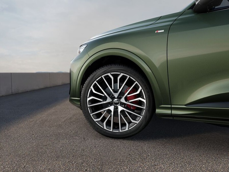 7 - Audi Q5 sportback 2.0 tdi mhev+ 204cv s line edition quattro