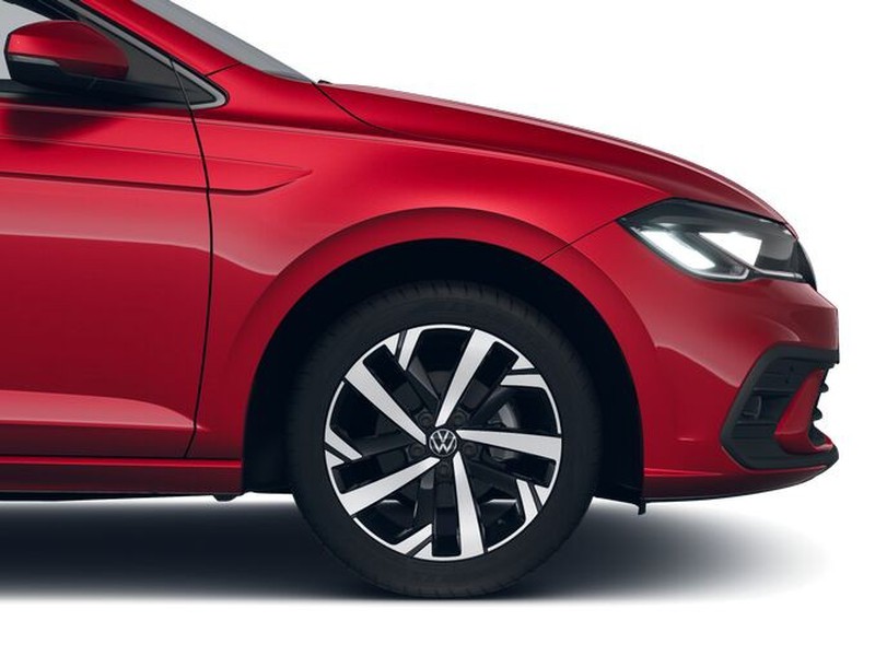 7 - Volkswagen Polo 1.0 evo 80cv edition plus