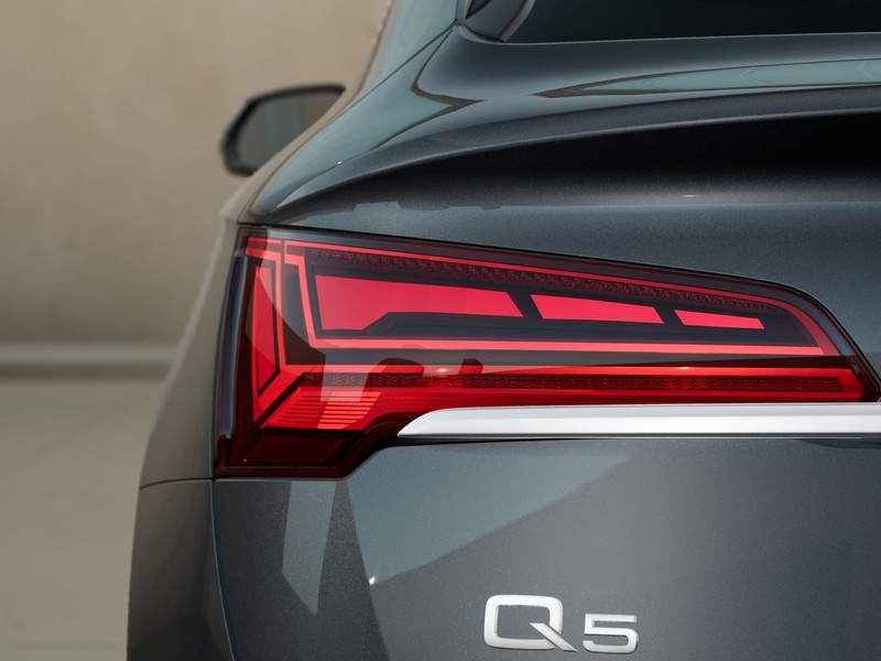 7 - Audi Q5 sportback 40 2.0 tdi mhev 12v s line quattro s tronic