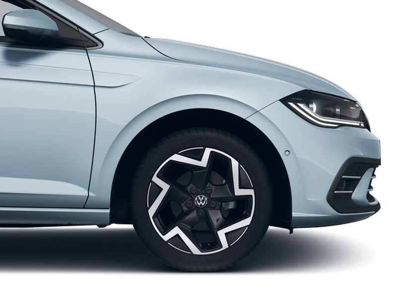 7 - Volkswagen Polo 1.0 tsi 95cv edition 50