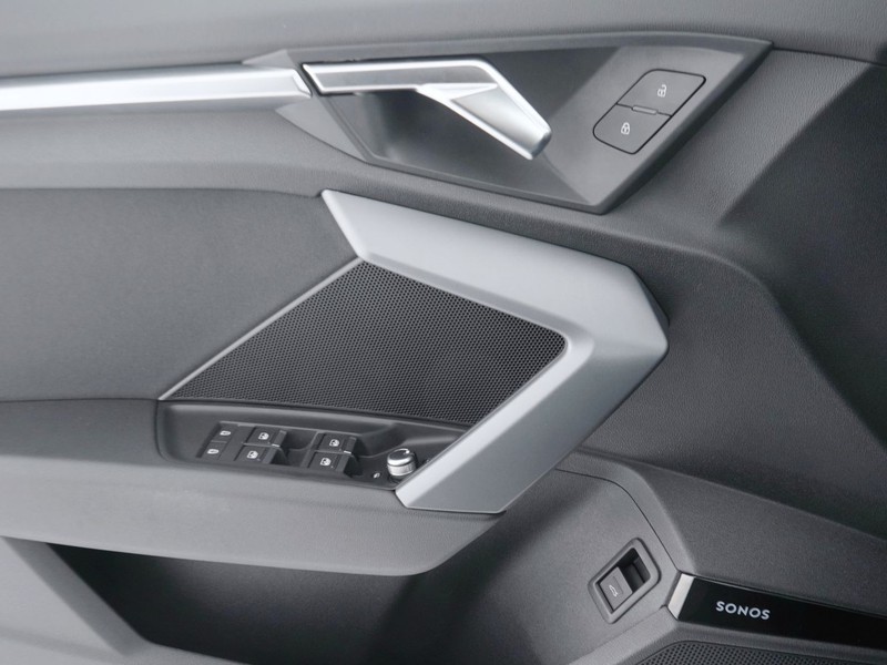 13 - Audi A3 sportback 1.5 tfsi mhev 116cv