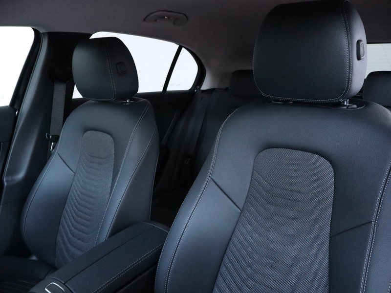 7 - Mercedes Classe A 180 d progressive extra speedshift dct amg 8g