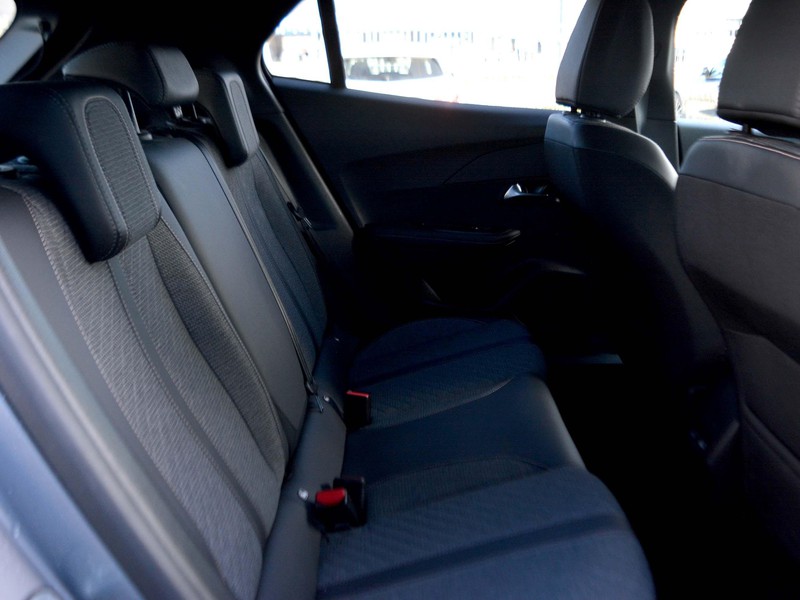 7 - Peugeot 2008 1.2 puretech 100cv allure s&s