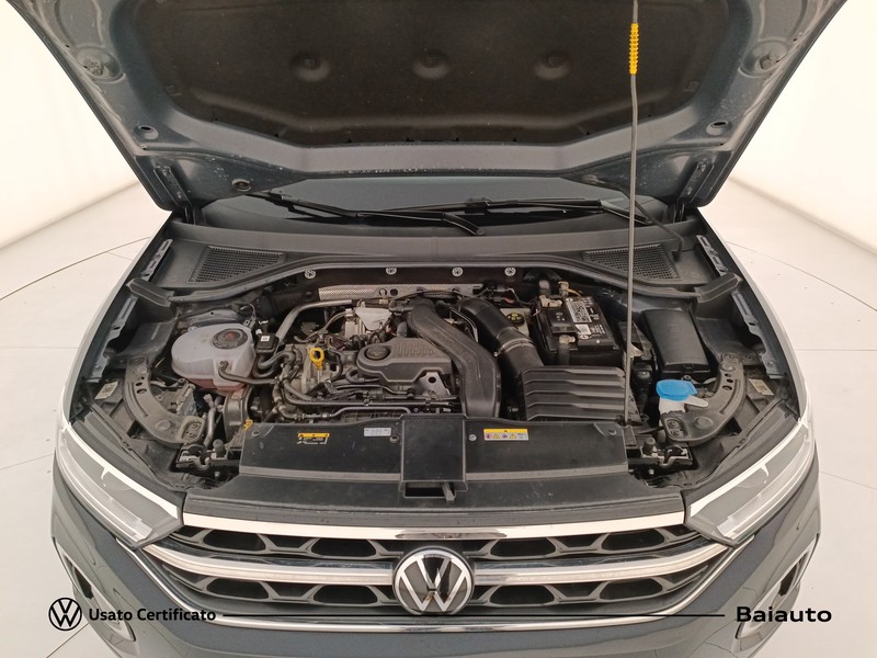 31 - Volkswagen T-Roc 1.5 tsi act style dsg
