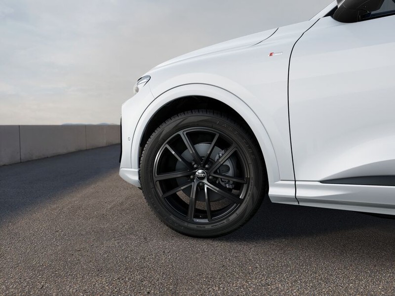 7 - Audi Q5 2.0 tdi mhev+ 204cv s line edition quattro s tronic