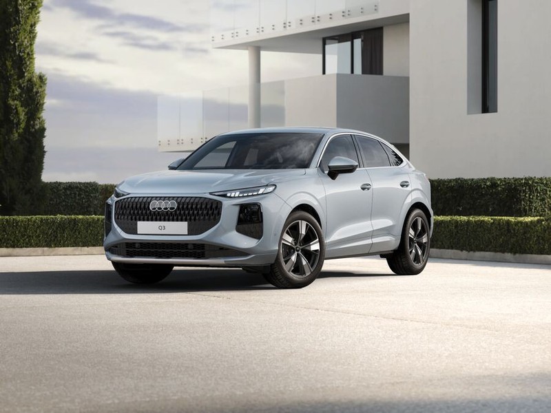 1 - Audi Q3 sportback 2.0 tdi 150cv business advanced s tronic