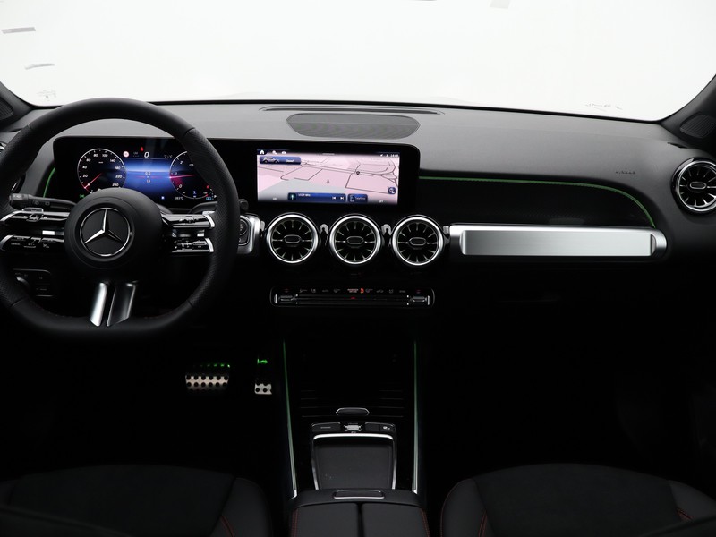 13 - Mercedes GLB 200 d amg line advanced plus 8g-dct