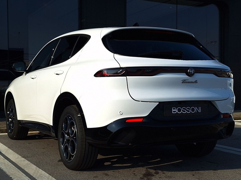 7 - Alfa Romeo Tonale 1.5 hybrid 175cv sprint tct7