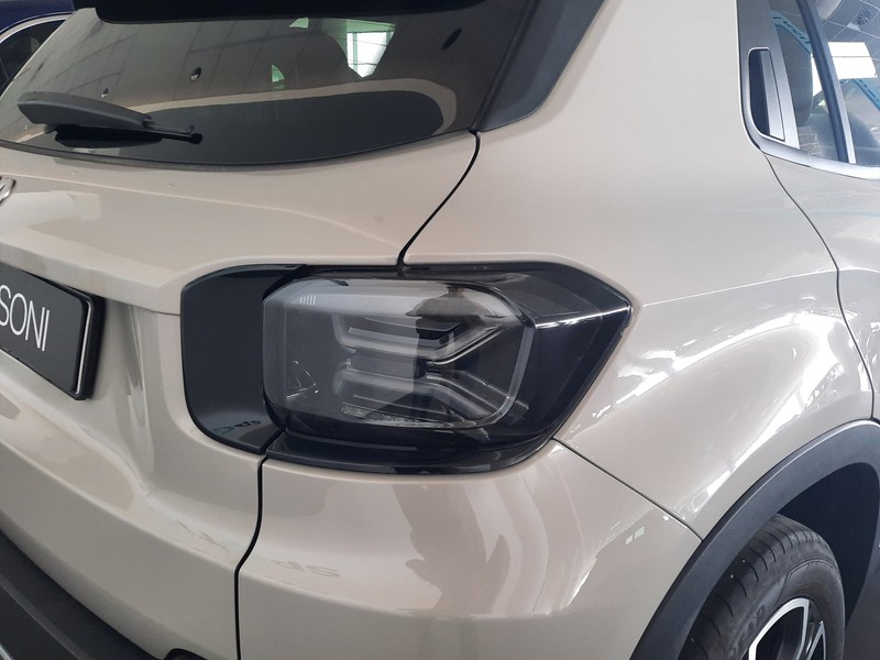 19 - Jeep Avenger 1.2 turbo 100cv summit fwd
