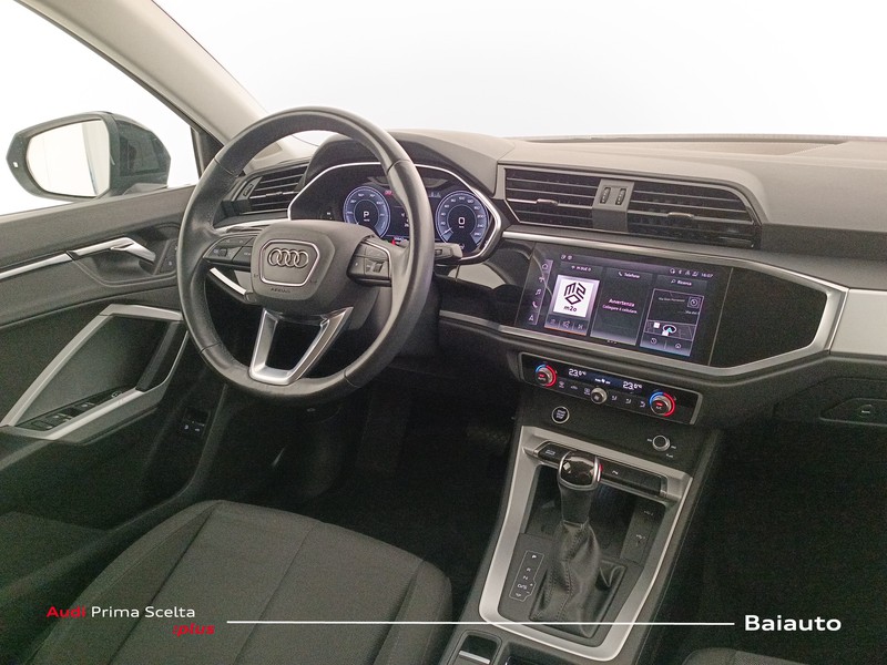 7 - Audi Q3 45 1.4 tfsi e s line edition s tronic