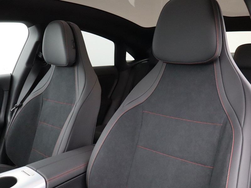 7 - Mercedes CLA 200 advanced plus 4matic auto
