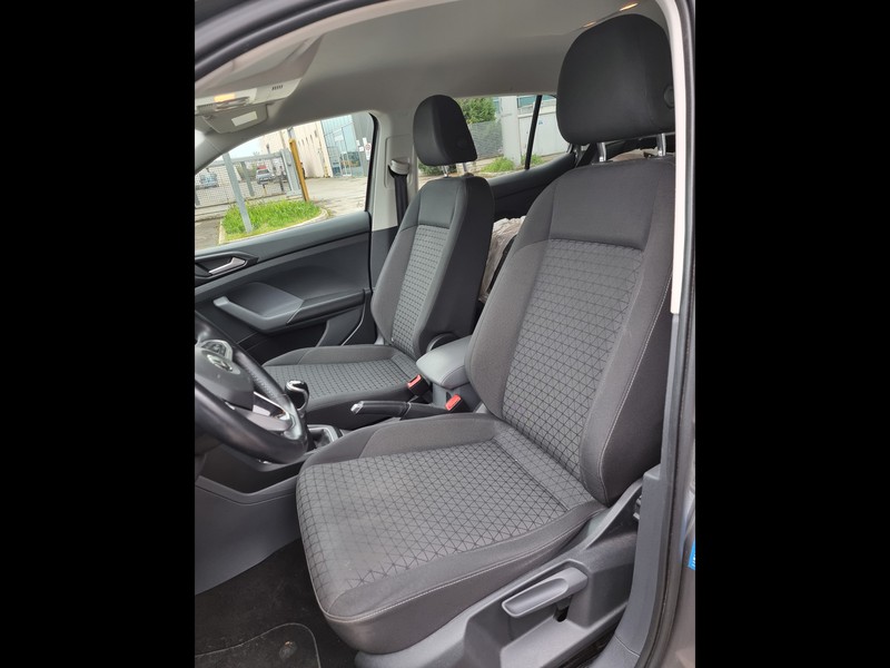 7 - Volkswagen T-Cross 1.0 tsi first edition