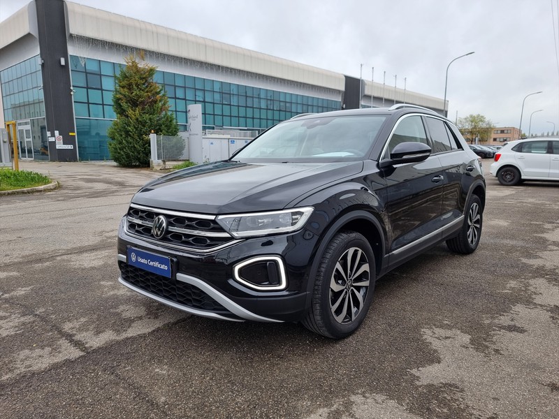 1 - Volkswagen T-Roc 1.0 tsi 110cv style