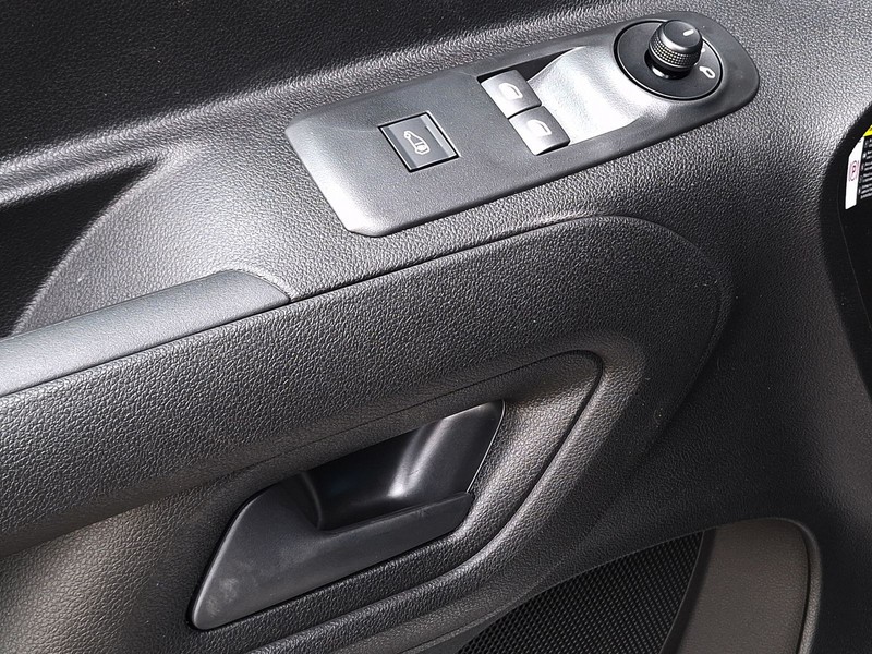 19 - Fiat Professional Doblò Series 4 Stock My26 Doppia Cabina Xl 1.5 Diesel 100 Cv Manual