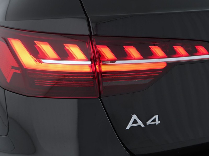 7 - Audi A4 avant 35 2.0 tdi mhev 163cv business s tronic