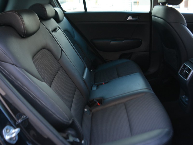 7 - Kia Sportage 1.6 crdi 115cv energy 2wd