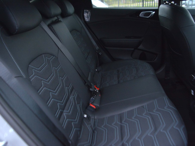 7 - Kia Xceed 1.6 t-gdi 150cv special edition dct7