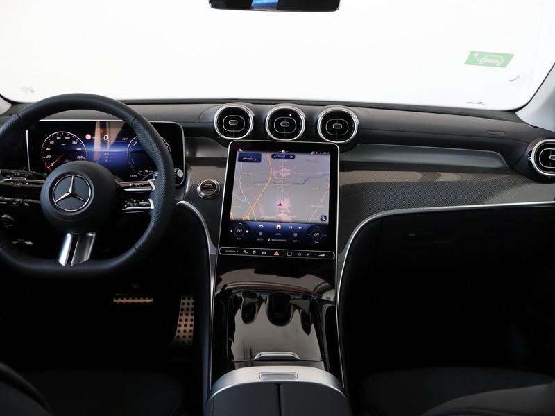 13 - Mercedes GLC suv 300 de plug in hybrid amg line advanced tech 4matic 9g-tronic