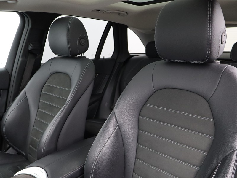 7 - Mercedes GLC suv 300 d premium 4matic 9g-tronic plus