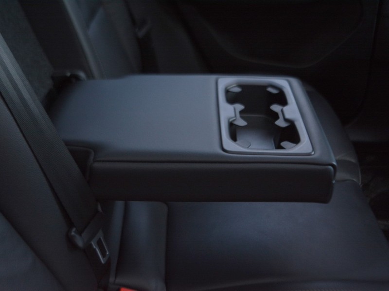 7 - Volvo XC40 1.5 t4 recharge plug-in-hybrid inscription geartronic my21