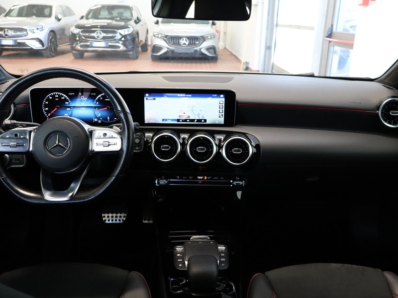 13 - Mercedes Classe A 180 premium 7g-dct