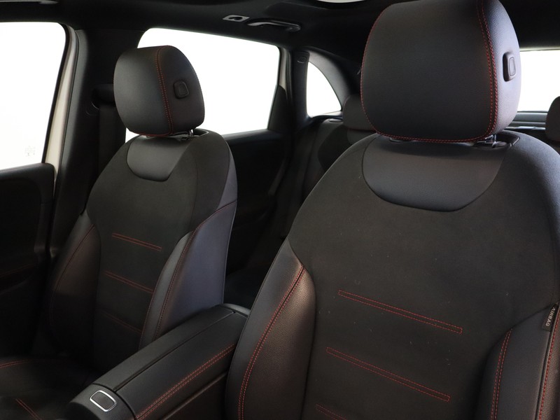 7 - Mercedes Classe B 200 d premium 8g-dct