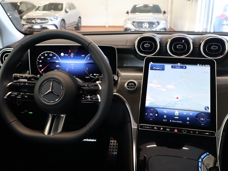 13 - Mercedes GLC suv 300 de plug in hybrid amg line advanced tech 4matic 9g-tronic