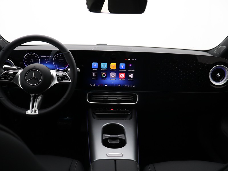 13 - Mercedes CLA 180 advanced plus auto