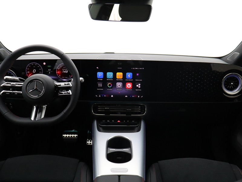 13 - Mercedes CLA 180 advanced plus auto